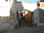  ruelle avec porche d'accès